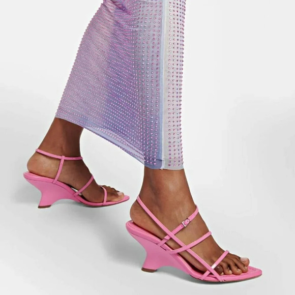 Gia Borghini Women's Gia 26 Strappy Wedge Sandals Pink Size 39 IT (MSRP $510) - Picture 2 of 12